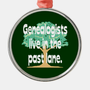 Genealogists leben in der Vergangenheit Silbernes Ornament
