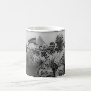 General Dwight D. Eisenhower mit Fallschirmjägern Kaffeetasse