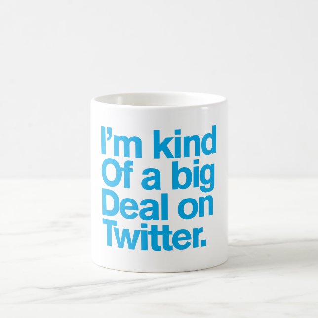 Generic Comedy™ / Große Sache auf Twitter. Tasse (Mittel)