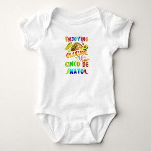 Genießen Sie die Küche im Cinco de Mayo Baby Strampler