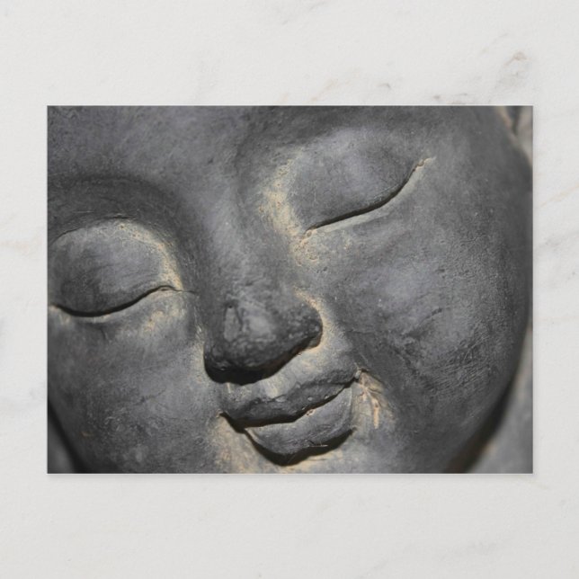 Gentle Buddha Face Stone Skulptur Postkarte (Vorderseite)
