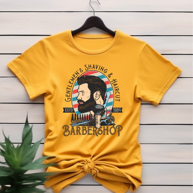 Gentlemen's Shave & Haircuts Barbershop T - Shirt (Von Creator hochgeladen)