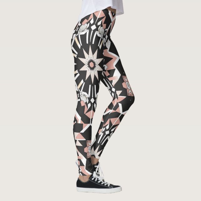 Geo-Style: Geometrische Leggings mit Multiprint (Rechts)