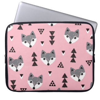 Geometric Baby Fox Woodland Pattern Laptopschutzhülle