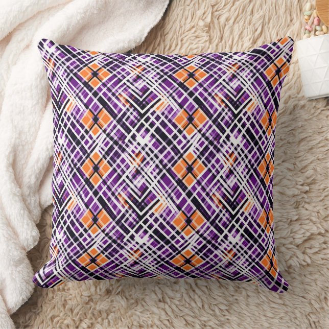Geometric Halloween Plaid - Purple, Orange, White Kissen (Decke)
