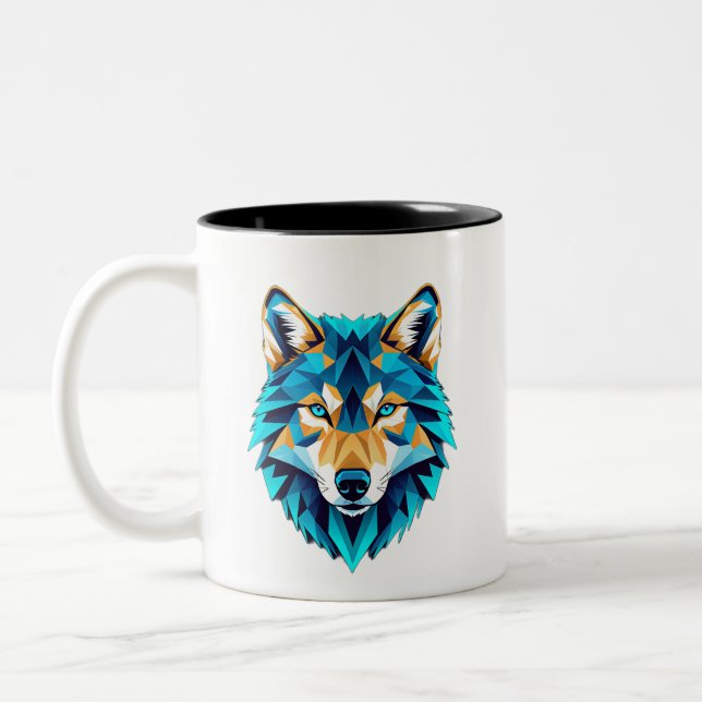 Geometric Wolf Head – Neon Blue Low Poly Animal Ar Zweifarbige Tasse (Links)