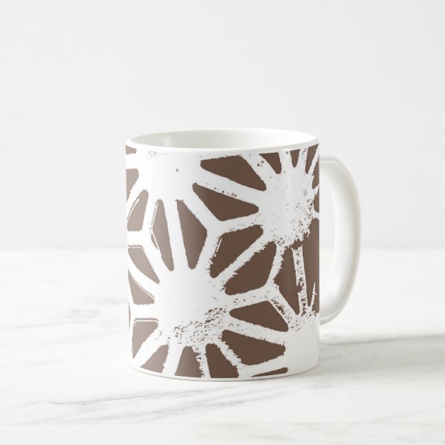 geometrisch braun-weiß kaffeetasse (VorderseiteRechts)