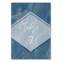 geometrisch-romantische Kalligraphie aus Marmor