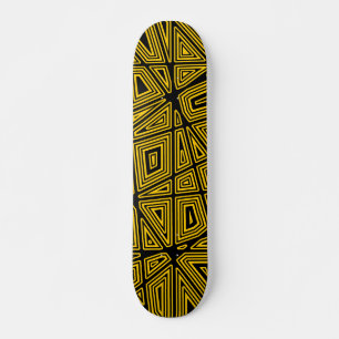 Geometrisch - Schwarz auf orange Skateboard