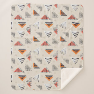 Geometrische Dreieck-Hand gezeichnetes Muster Sherpadecke