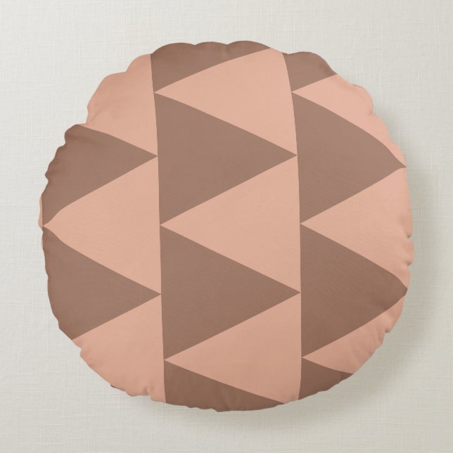 Geometrische große Dreiecke Mocha Mousse Dusty Pin Rundes Kissen (Vorderseite)
