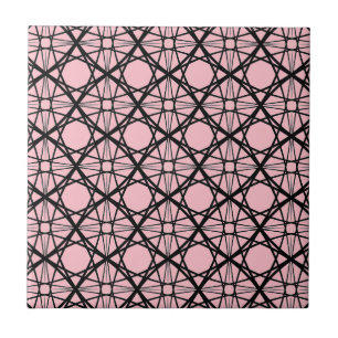 Geometrische Kunst in Schwarz und Rosa Fliese