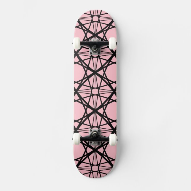 Geometrische Kunst in Schwarz und Rosa Skateboard (Vorderseite)