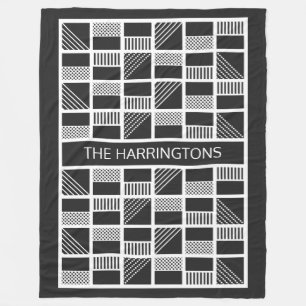 Geometrische Quadrate für Vlies-Decks aus Monogram Fleecedecke