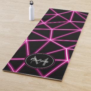 Geometrische schwarze Dreiecke Neonrosa Linien Mon Yogamatte