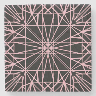 Geometrische Symmetrie zwischen Schwarz und Pellro Steinuntersetzer