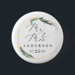 geometrisches Blattgold Button<br><div class="desc">Das moderne Design mit goldfarbenem geometrischem Rahmen und wunderschönem Blattwerk in Aquarellfarben. Diese elegante rustikale Kollektion ist eine großartige Ergänzung zu einer Herbst- oder Frühjahrsheirat und bietet alle Produkte,  die Sie für Ihren besonderen Tag brauchen - speichern Sie die Daten,  Einladungen,  Tischplaner und mehr.</div>