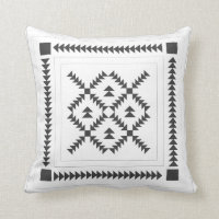 Geometrisches Design für Quilblöcke in Schwarz und