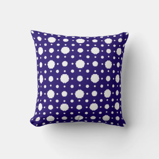 Geometrisches fünfeckiges Wurfpillowendesign Kissen