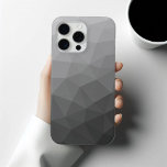 Geometrisches geometrisches Muster für hellgraue G Case-Mate iPhone Hülle<br><div class="desc">Hellgraues geometrisches Maschenmuster iPhone 15 Case-Mate. Cooles geometrisches Dreieck mit dunkelgrauem Ober-Farbverlauf.</div>