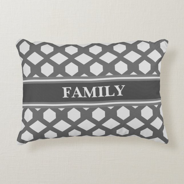 Geometrisches Muster für Grau und Silber Dekokissen (Vorderseite)