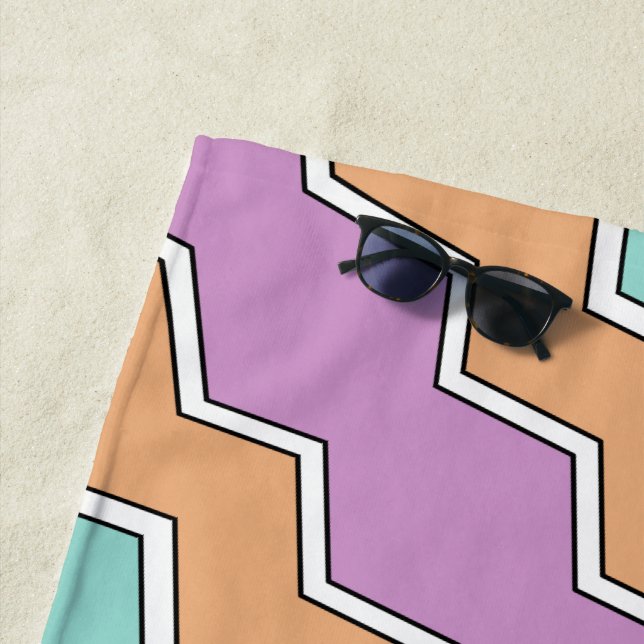 Geometrisches Muster von ZigZag Strandtuch (Beispiel)