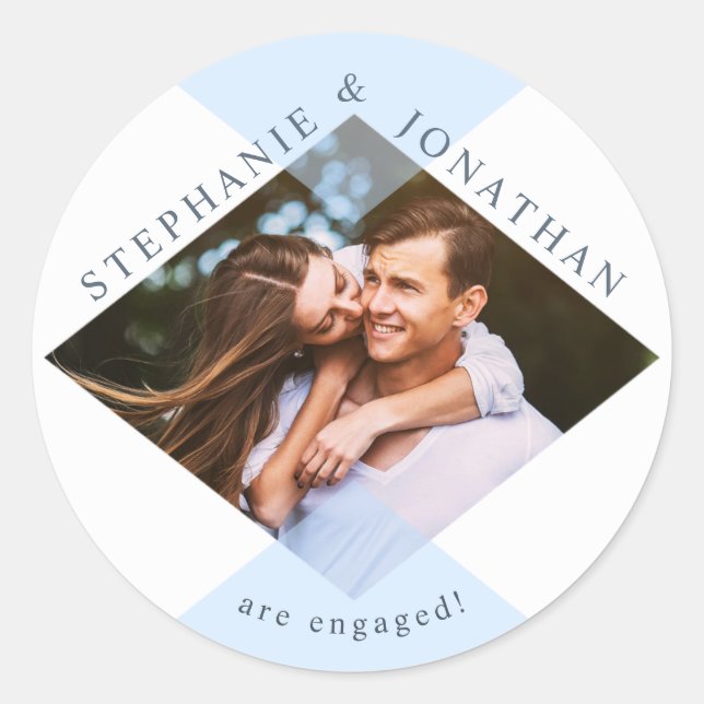 Geometrisches Pastel Blau & Weiß Modernes Hochzeit Runder Aufkleber (Vorderseite)