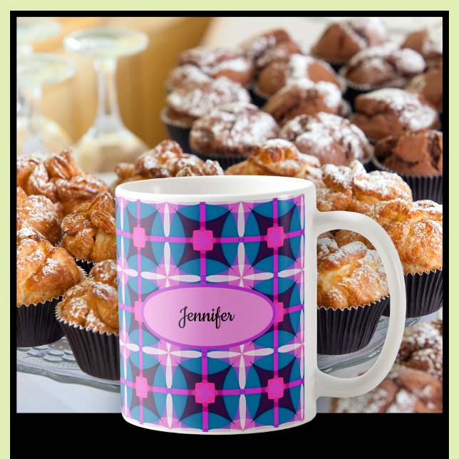 Geometrisches Retro-Design in Rosa, Lila und Blau  Kaffeetasse (Von Creator hochgeladen)