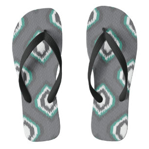 Geometrisches Retro ikat Stammes- Muster Flip Flops