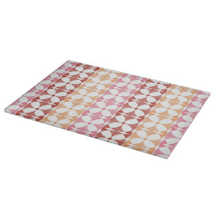 Geometrisches rotes ikat stripes Muster Schneidebrett