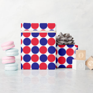 Geometrisches rotes, weißes und blaues Muster der  Geschenkpapier
