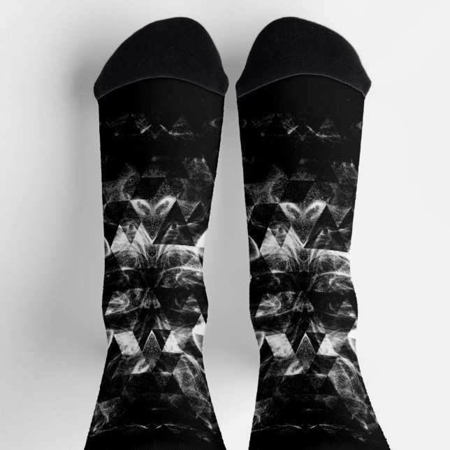 Geometrisches Schwarz-Weiß-Smoky-Muster Socken (Oben)