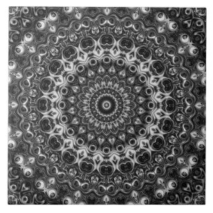 Geometrisches Schwarzweiß-Mandala Fliese