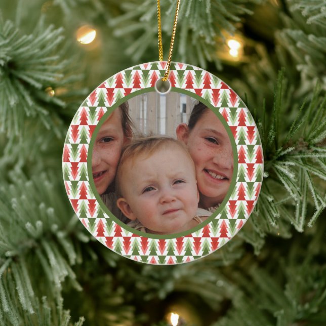 Geometrisches Weihnachtsbaum-Wäldchen Keramik Ornament (Baum)