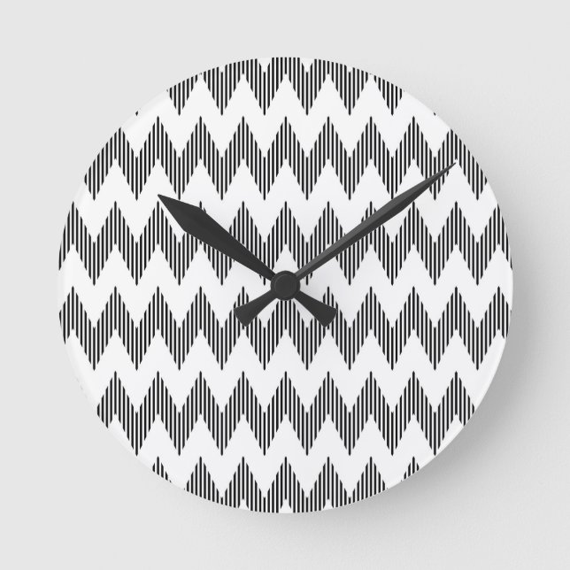Geometrisches Zickzackmuster Runde Wanduhr (Vorderseite)