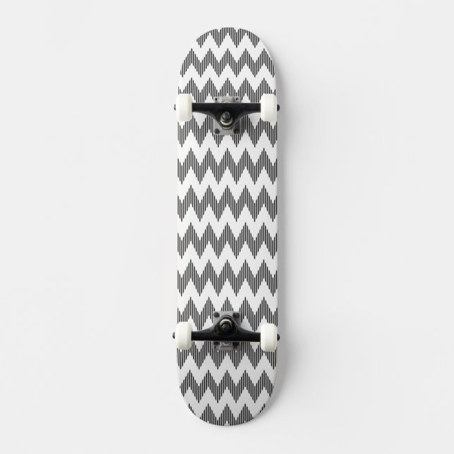 Geometrisches Zickzackmuster Skateboard (Vorderseite)