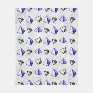 Geometry Geek Pyramid Muster Fleecedecke