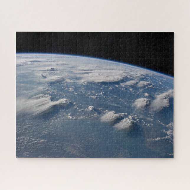 Geplünderte Anvillen der Erde auf Südborneo. Puzzle (Horizontal)