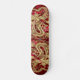 Geprägter goldener Drache auf rotem Satin-Druck Skateboard
