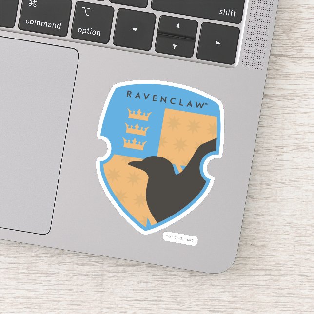 Geprüftes RAVENCLAW™ Crowned Wappen Aufkleber (Detail)