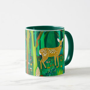 Gepunktete Fauna in einem Fantasy-Wald Tasse