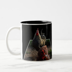 Gepunktete Rooster Popout Art, Zweifarbige Tasse