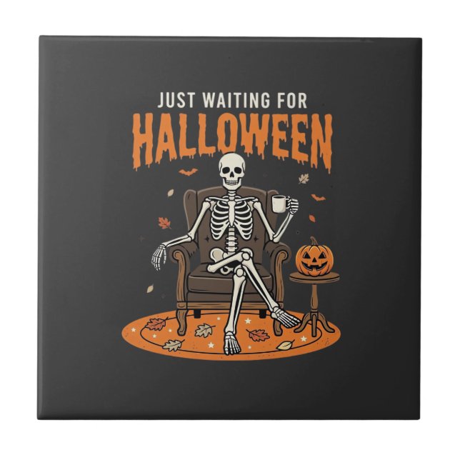 Gerade auf Halloween wartendes Skelett-Design_1 Fliese (Vorderseite)