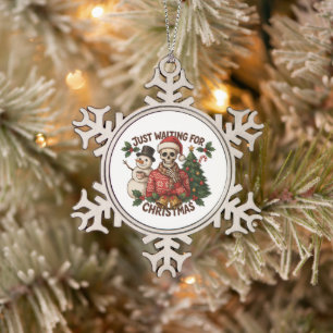 Gerade auf Weihnachten wartend Skelett Schneemann  Schneeflocken Zinn-Ornament