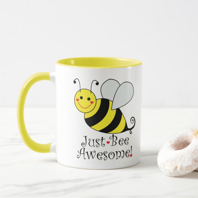 Gerade Bienen-fantastische niedliche gelbe Tasse (Mit Donut)