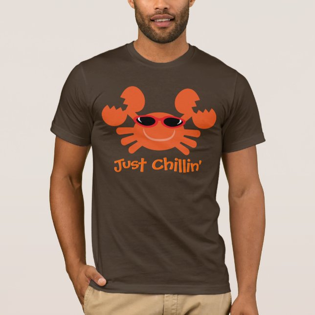 Gerade Chillin Krabbe mit Sonnenbrille T-Shirt (Vorderseite)