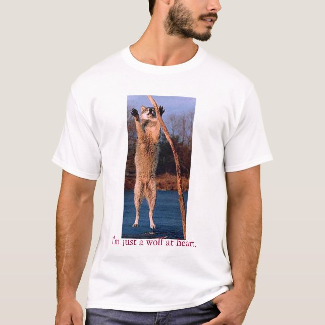 Gerade ein Wolf am Herzen T-Shirt (Vorderseite)