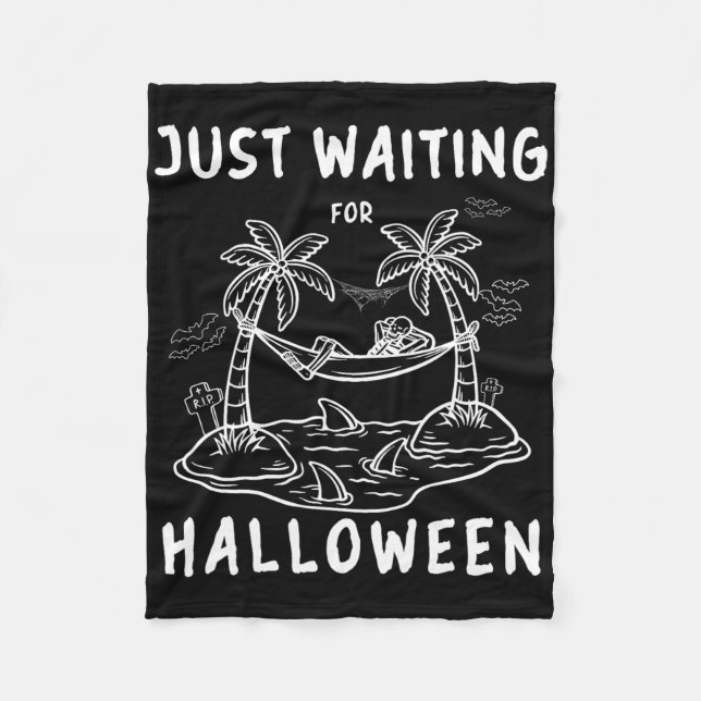 Gerade Gewartet zu Halloween Skeleton Spooky Vibe  Fleecedecke (Vorderseite)