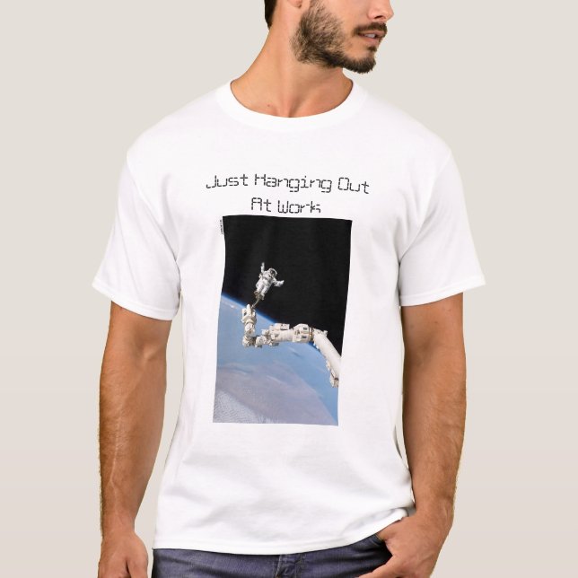 Gerade, heraus hängend bei der Arbeit T-Shirt (Vorderseite)