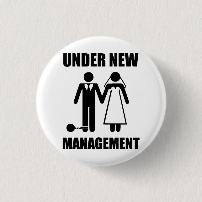 Gerade verheiratet, unter neuem Management Button (Vorderseite)